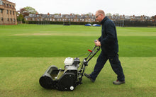 Charger l'image dans la galerie, Tondeuse à cylindres Allett Shaver 24