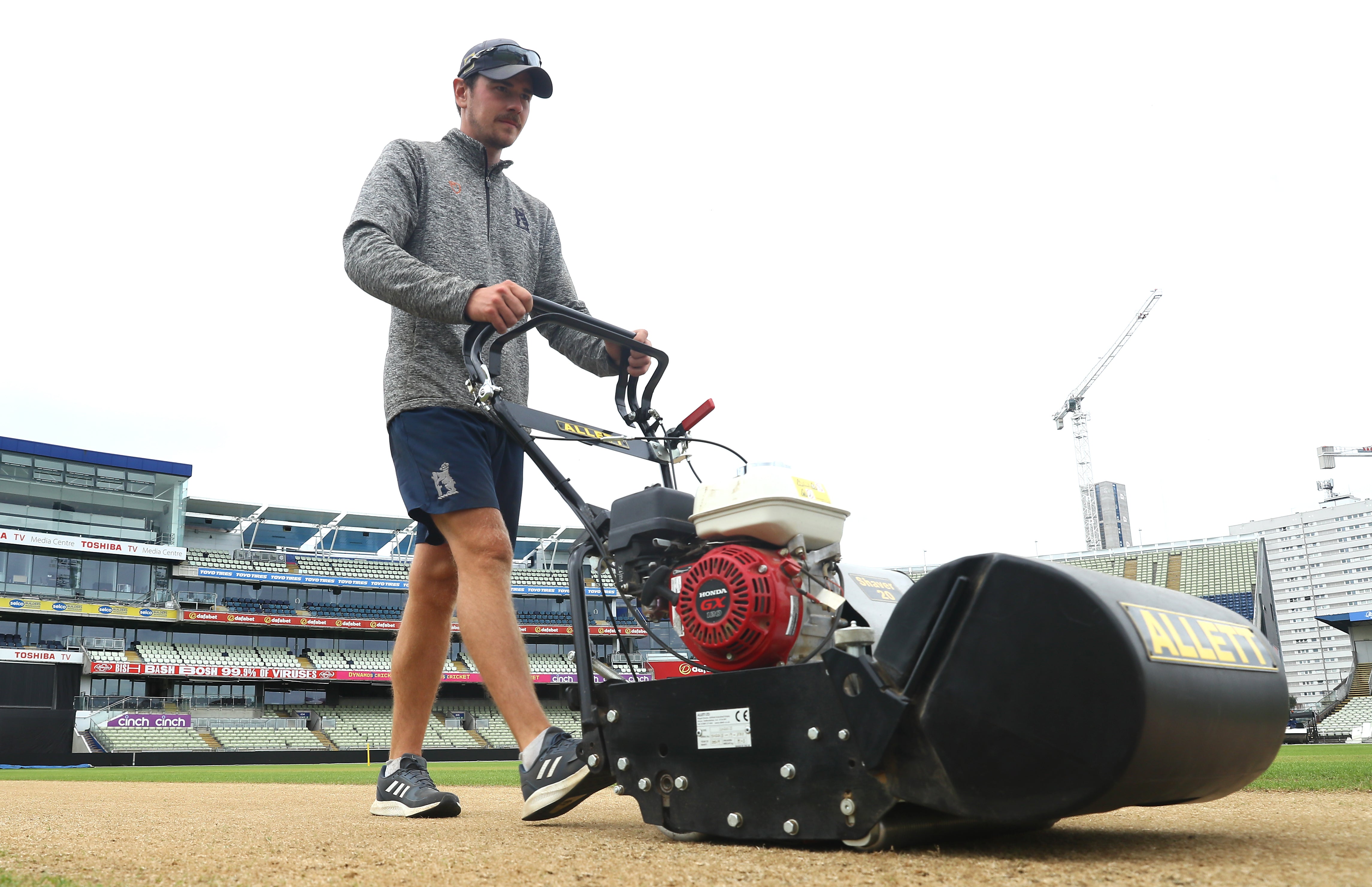 Tondeuse à cylindres Allett Shaver 24