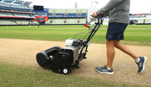 Charger l'image dans la galerie, Tondeuse à cylindres Allett Shaver 24