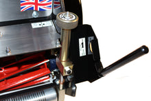 Charger l'image dans la galerie, Tondeuse à cylindres Allett Shaver 24