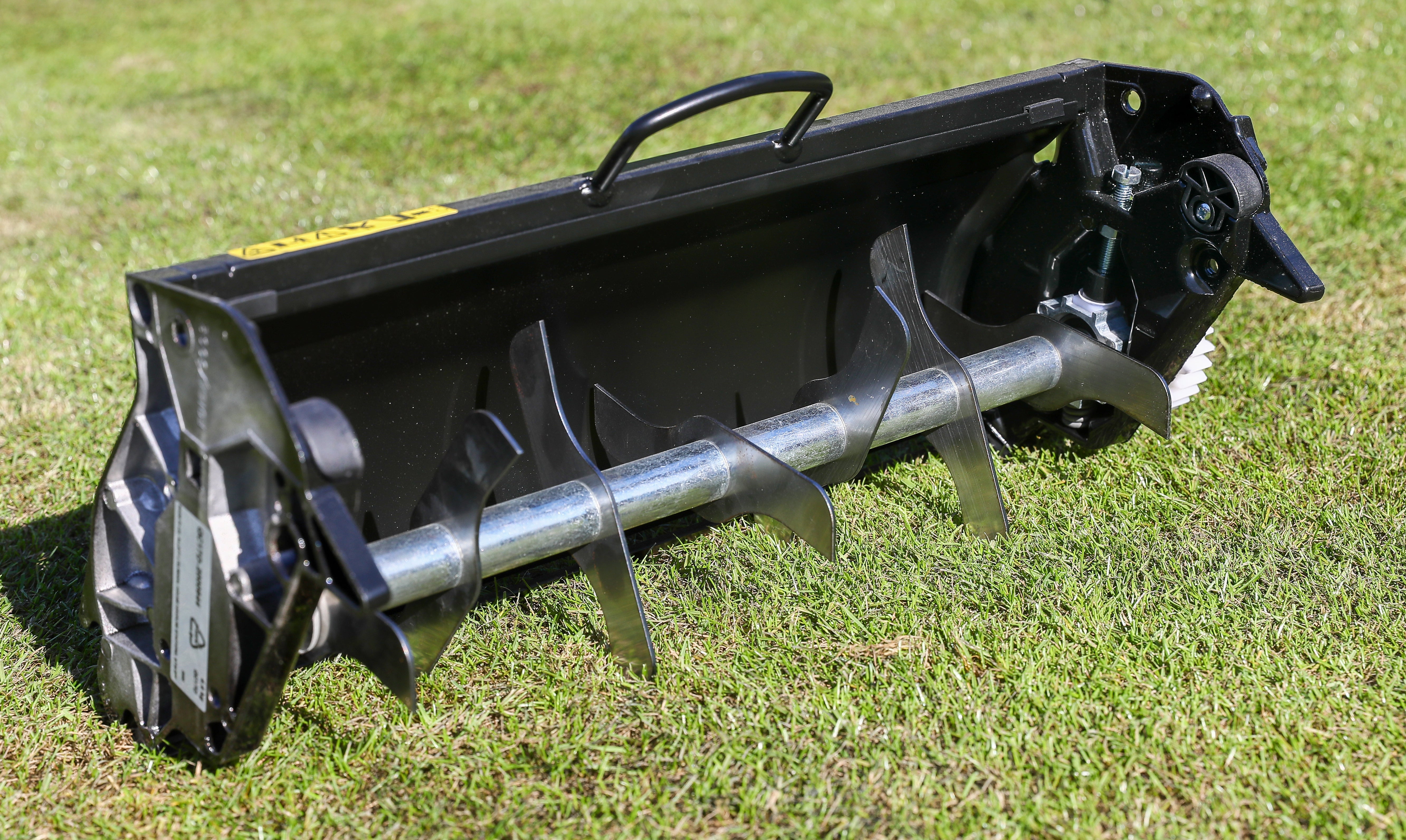 Dethatcher Cartridges