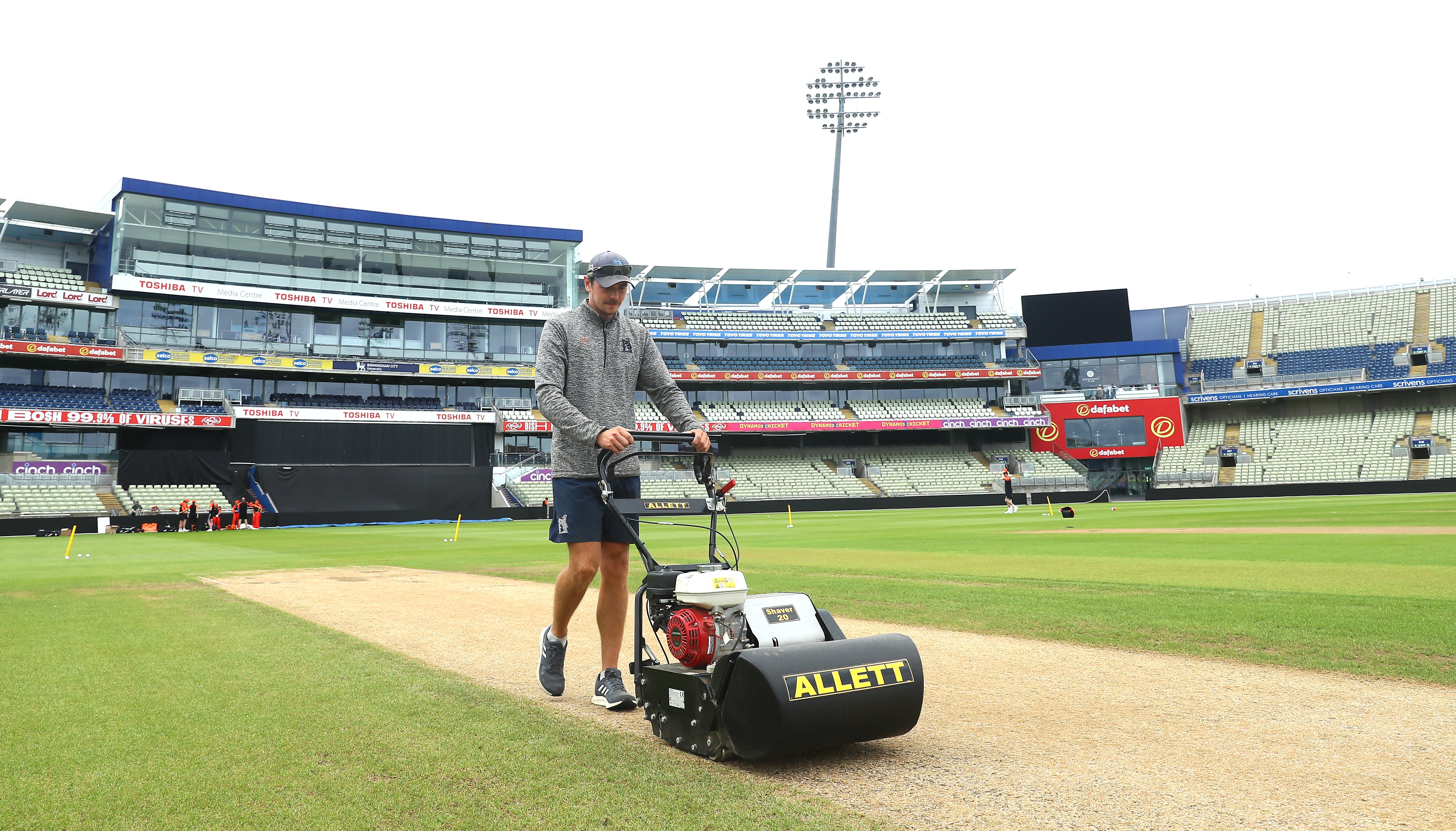 Tondeuse à cylindres Allett Shaver 24 