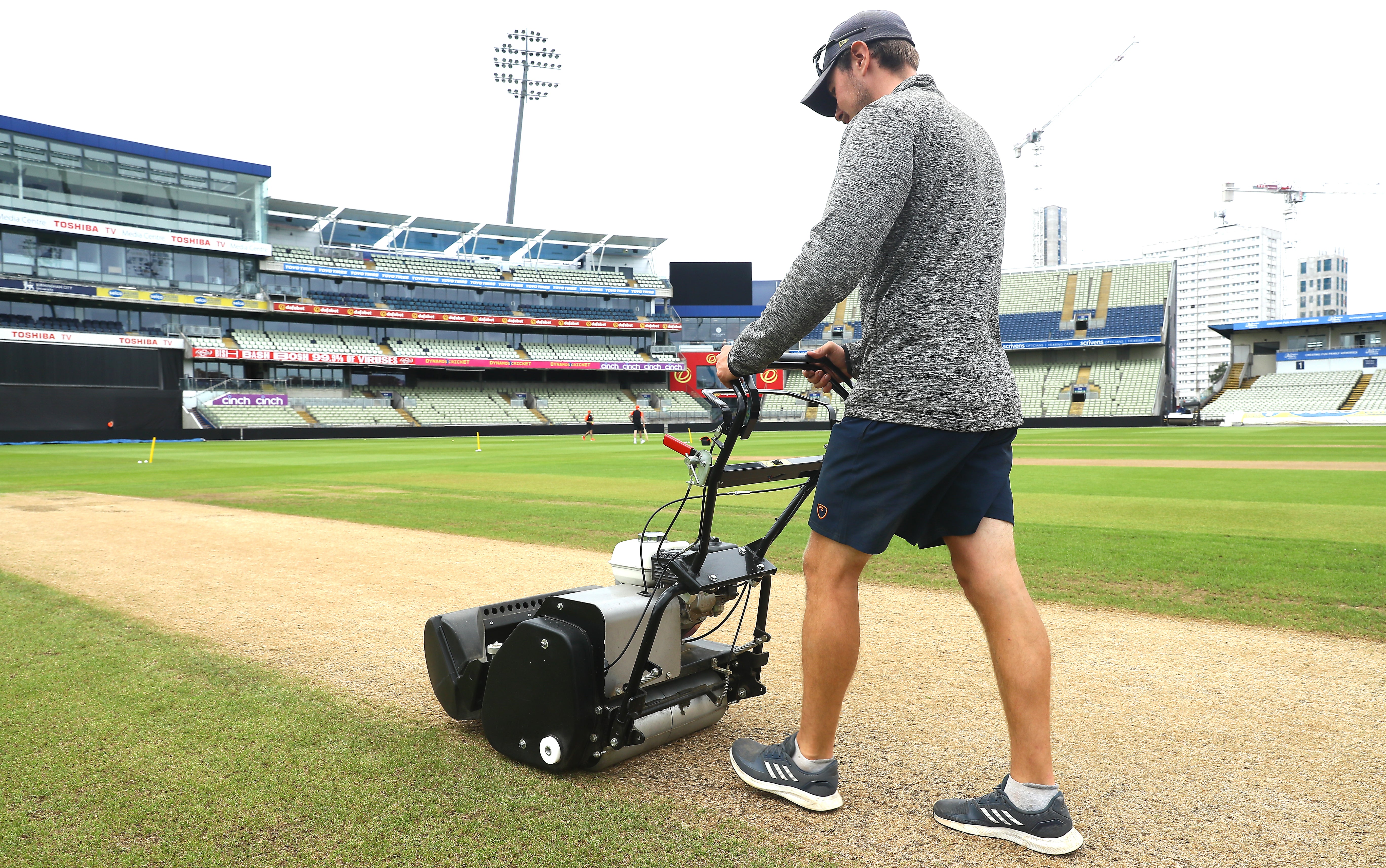 Tondeuse à cylindres Allett Shaver 24 