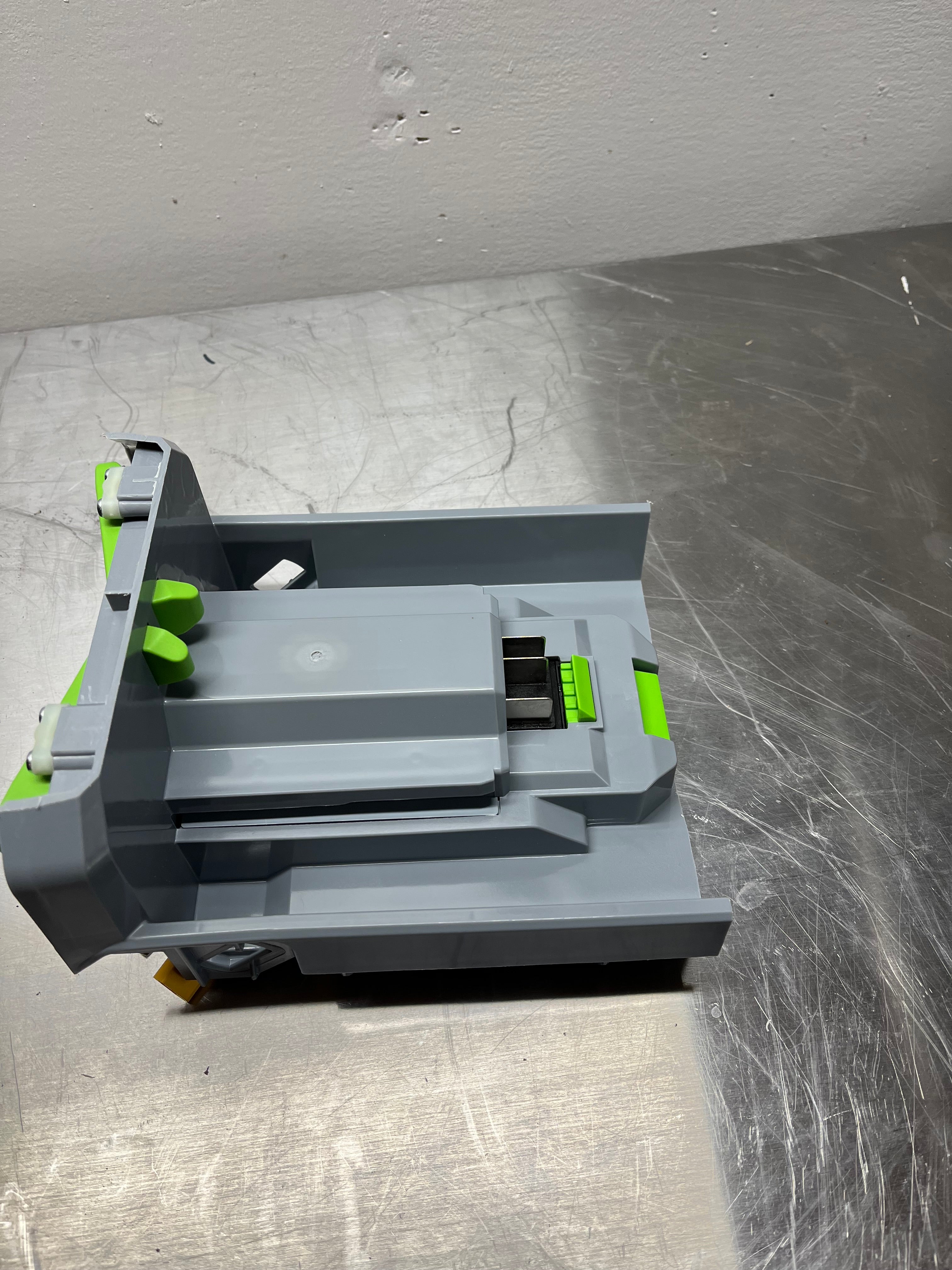 EGO BATTERY DOCK ASSEMBLY