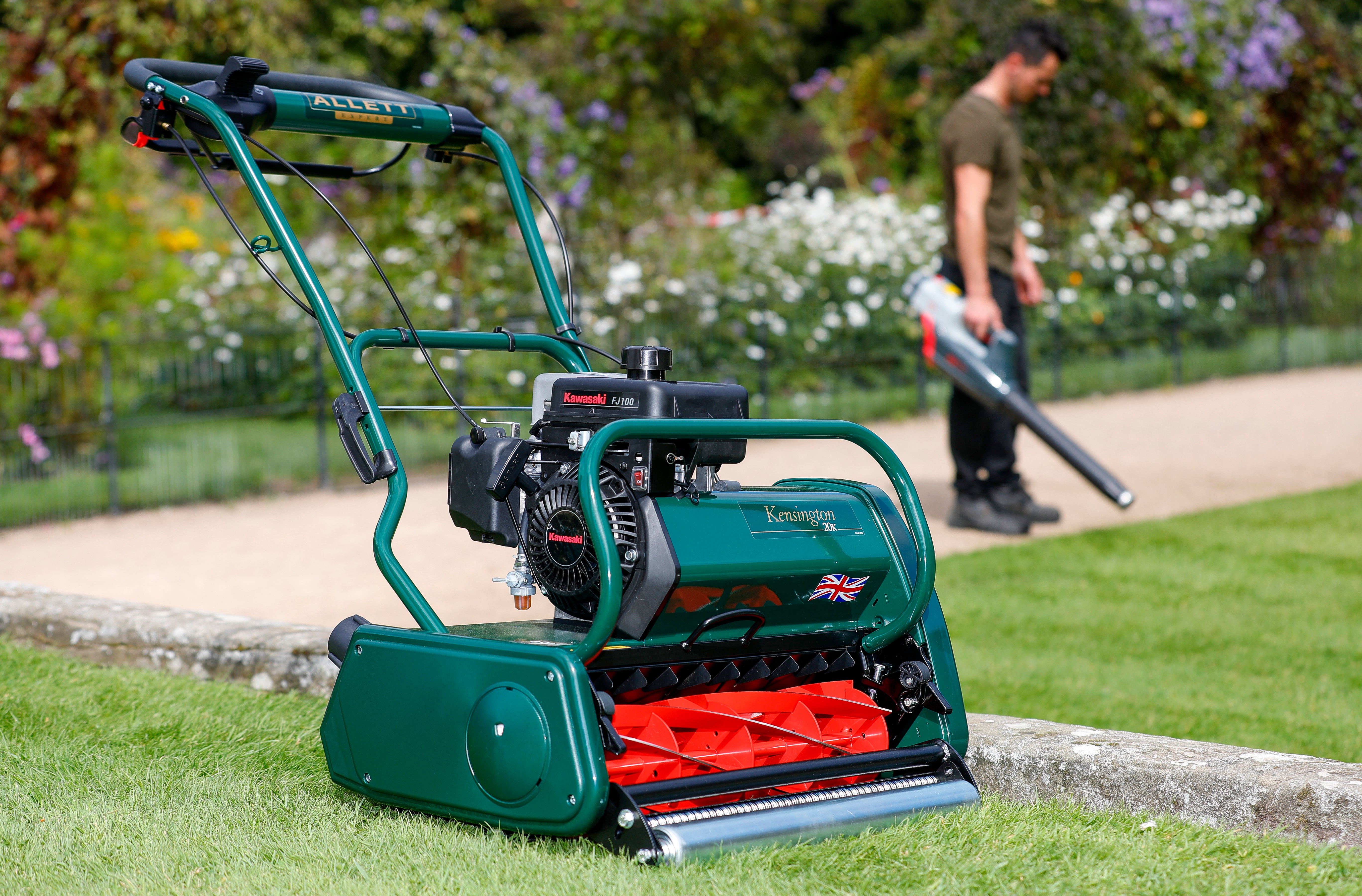 Kensington Mower Petrol 20B