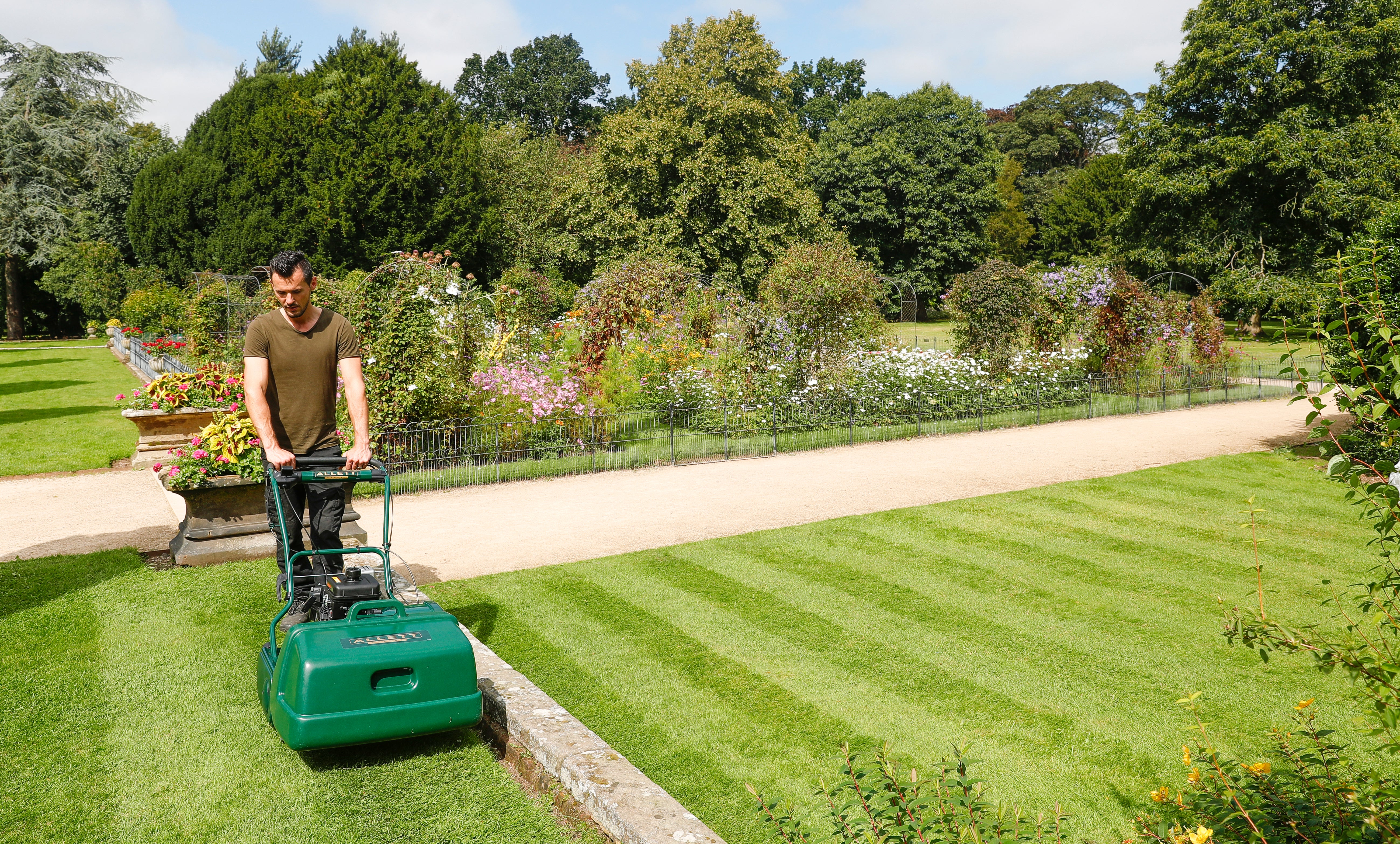 Kensington Mower Petrol 20B