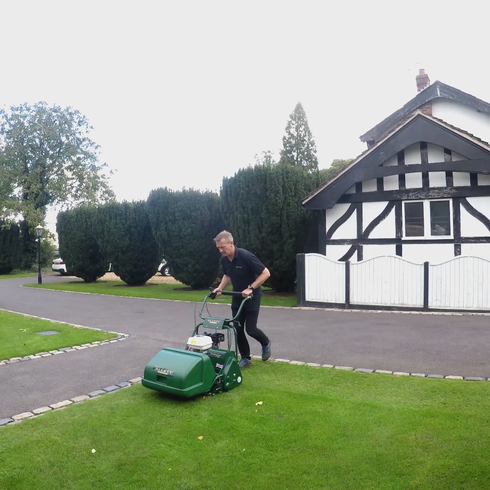 Allett Canada | Precision Cylinder & Reel Mowers