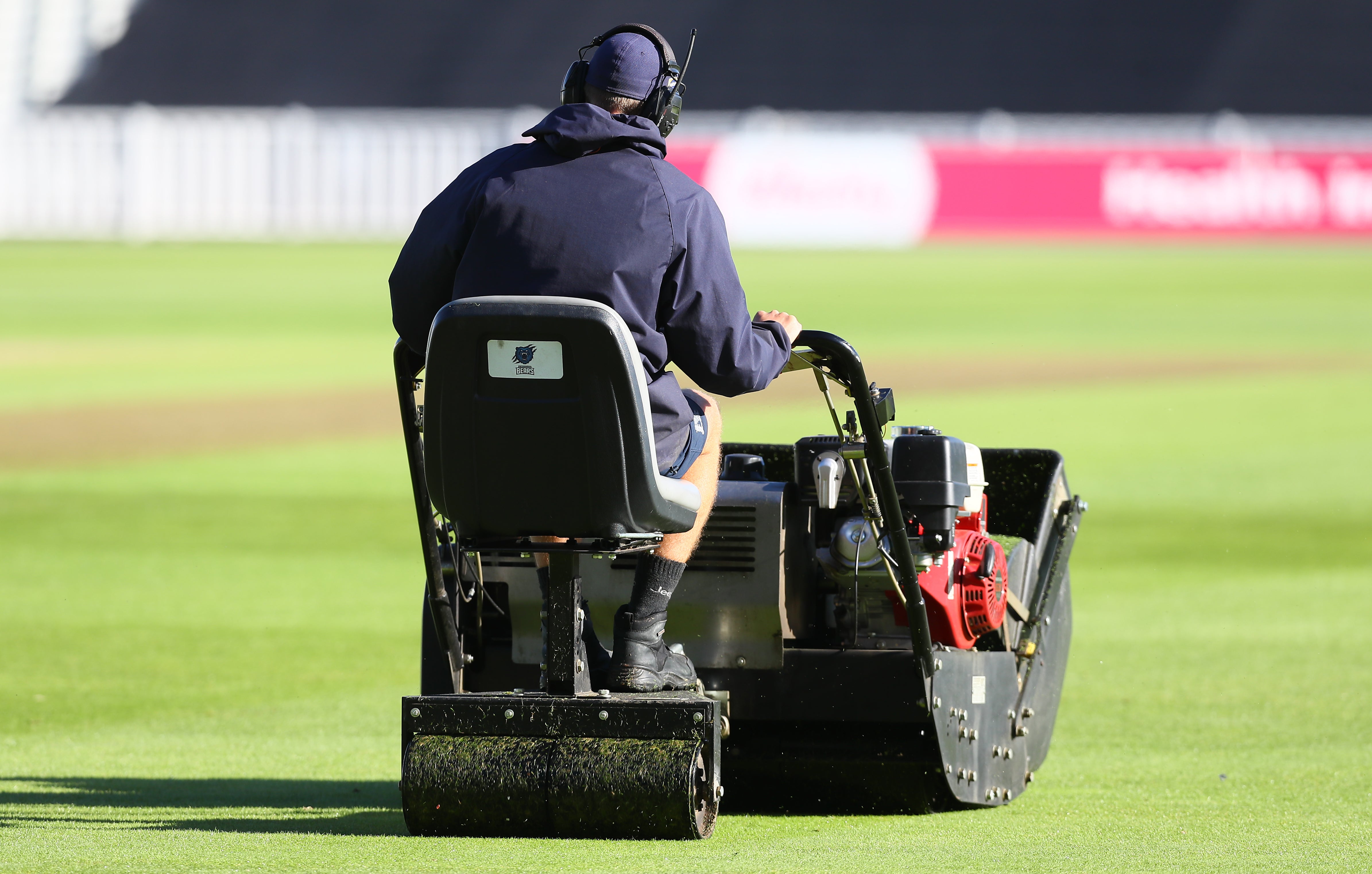 Allett TS100/1 Trailing Seat (Regal, Buffalo 34, C34 & 27)